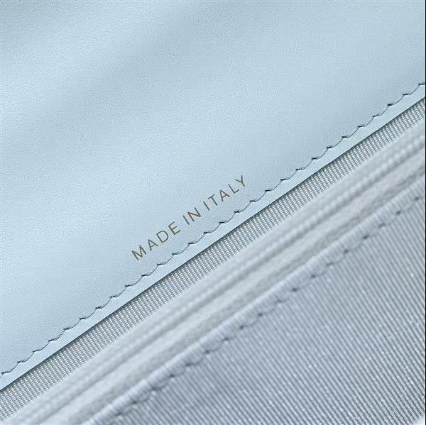 2026131222425702 560